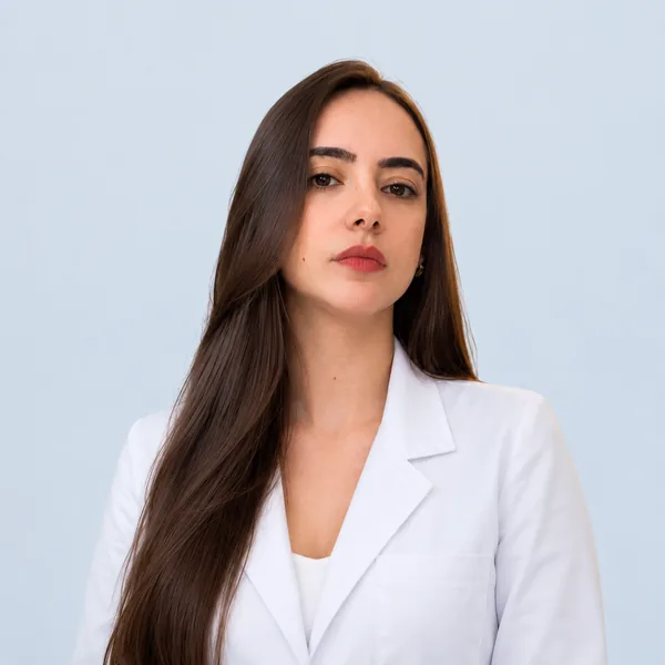 Dra. Suzane Marques - Ginecologista